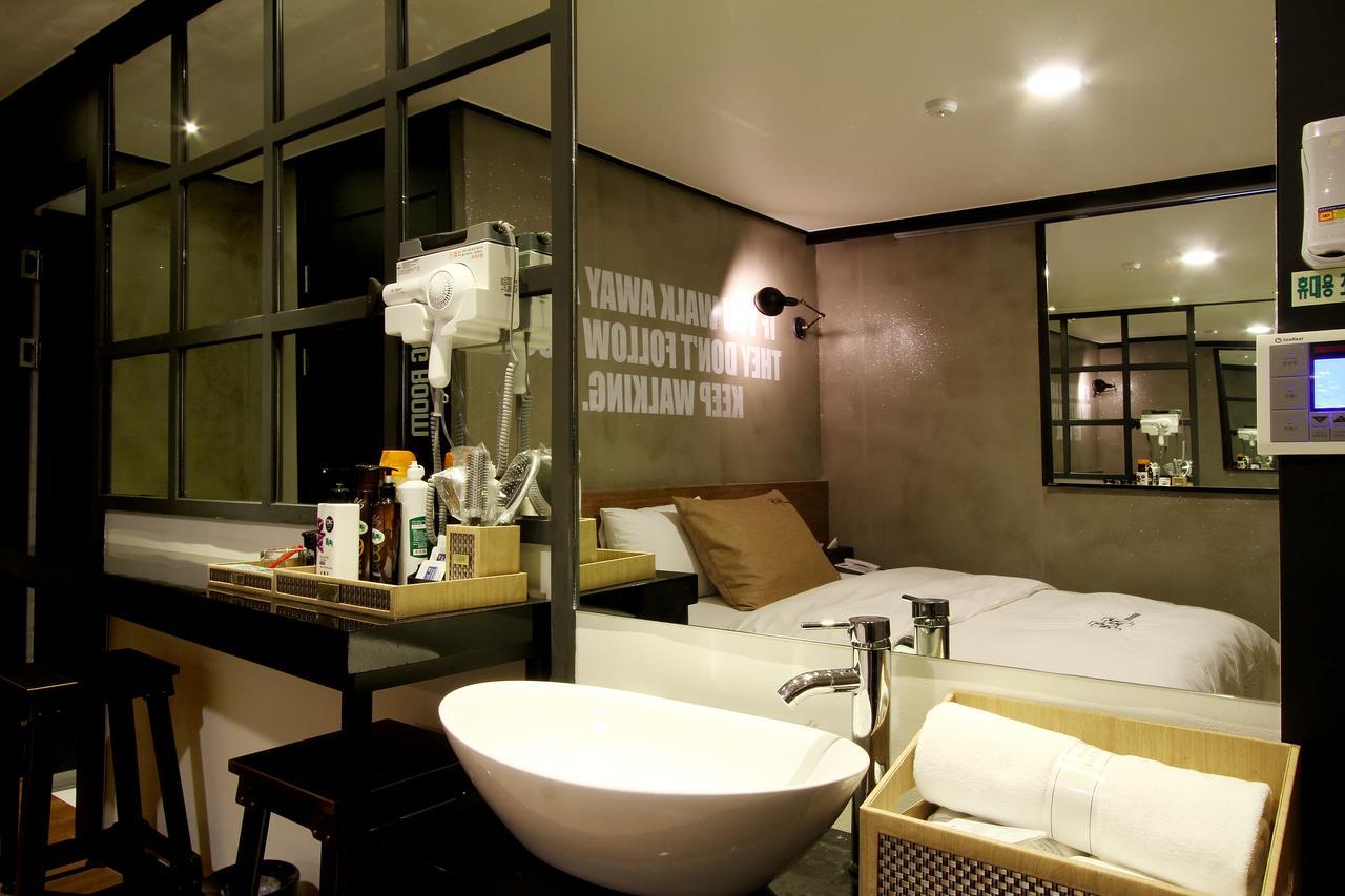 Daejeon Page Hotel מראה חיצוני תמונה
